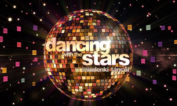 Lebukott a Dancing with the stars táncos párja – Nyilvános helyen látták őket, egy párt alkotnak